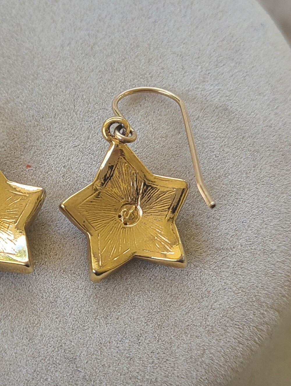 Swarovski Crystal Gold Earrings Star With Pave 14K. Gold Filled-Great Condition - Picture 3 of 6
